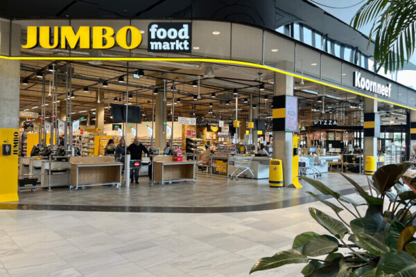 Jumbo Koornneef verlengt contract